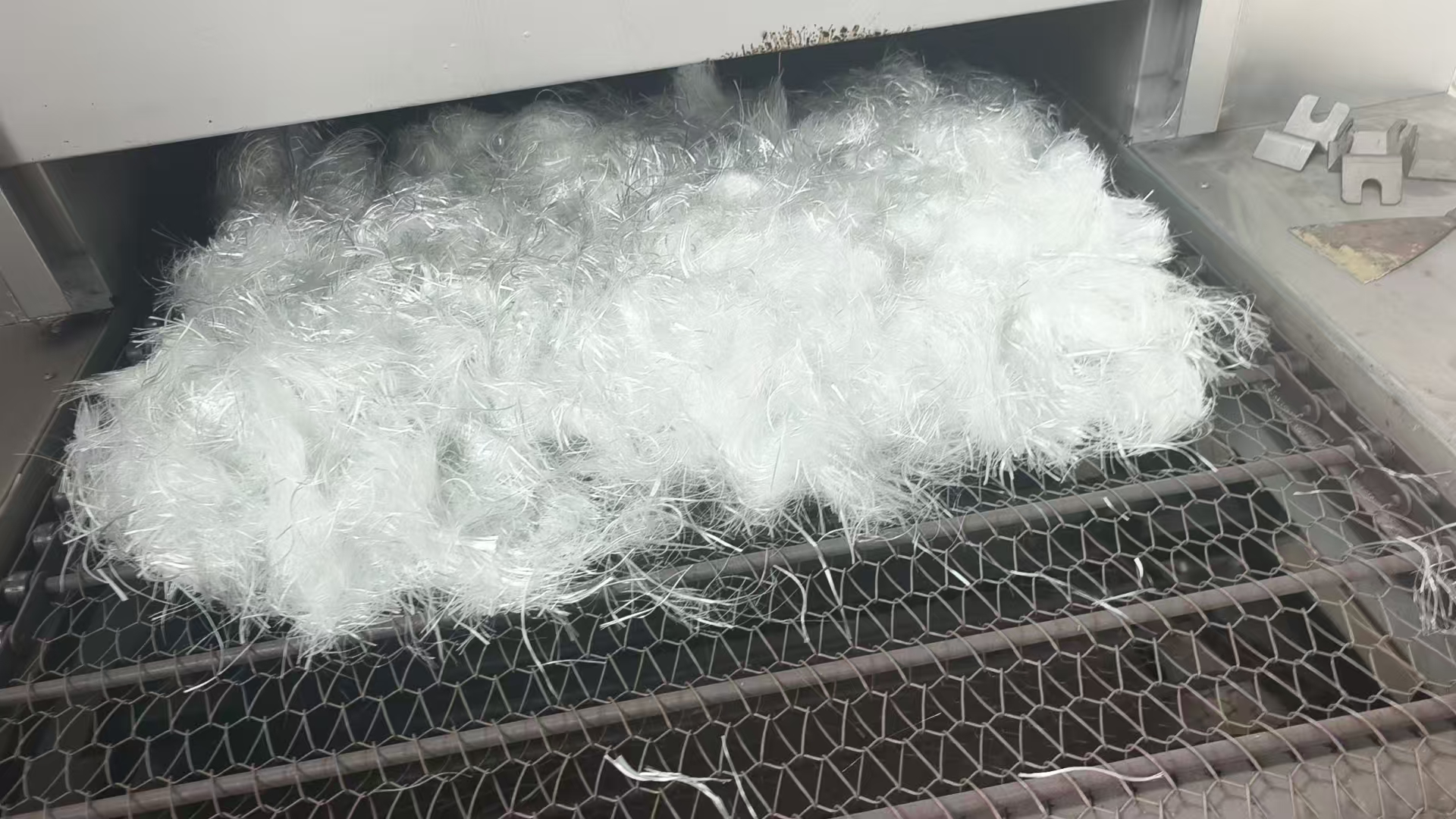 玻璃纤维烘烤试验——【维斯泰】